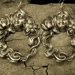 Large Nouveau Circle Lady Earrings